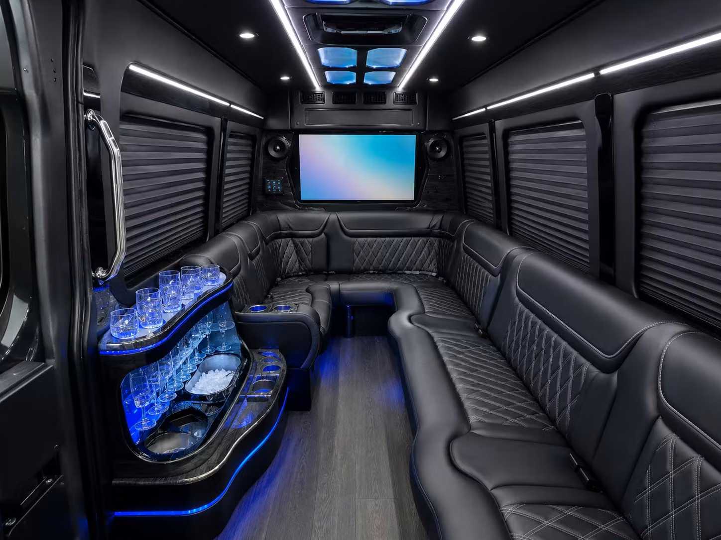 sports fan game day transportation in mobile